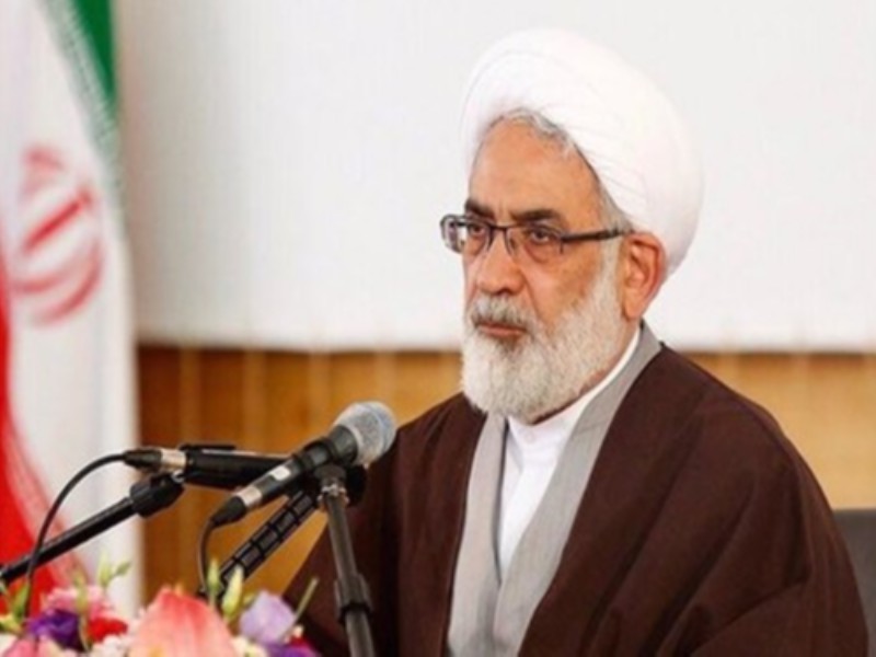 دادستان‌ها ساعت کاری ندارند/مشکلات کارخانجات ایلام باید حل شود