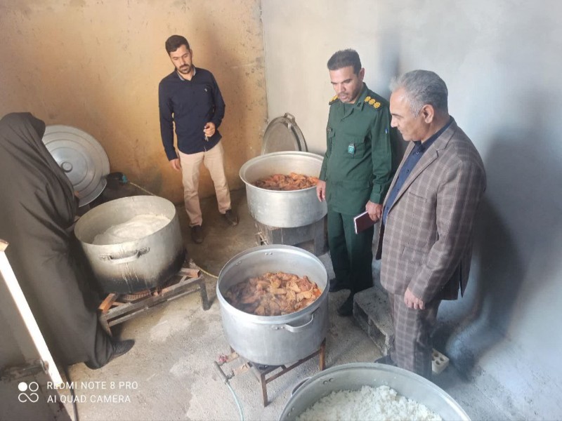توزیع 4 هزار پرس غذای گرم در بین محرومان سیروانی