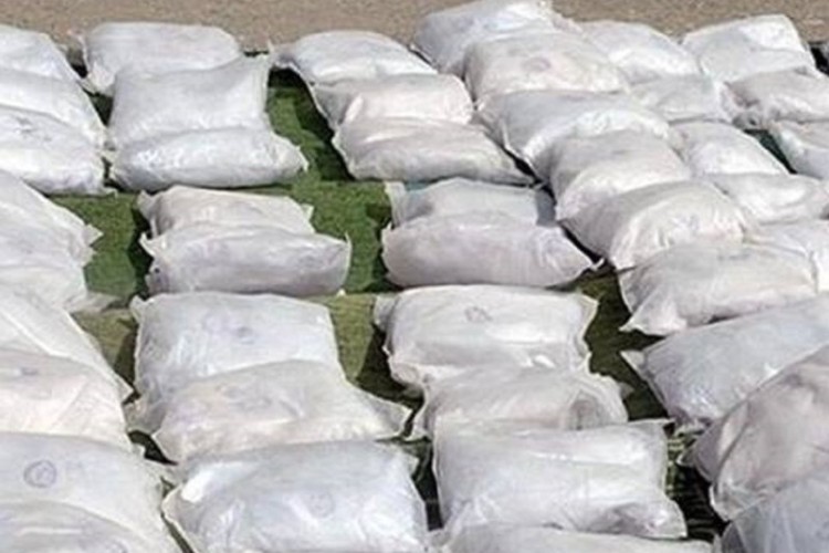 بیش از ۹ کیلو گرم مواد مخدر صنعتی در ایلام کشف شد