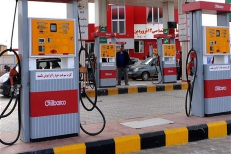 بازگشت تدریجی عرضه سوخت در جایگاه‌ها به روال عادی/ مشکل جایگاه‌های سوخت در اسرع وقت حل می شود