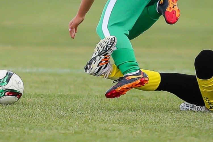 دعوت دختر فوتبالیست ایلامی به اردوی تیم ملی