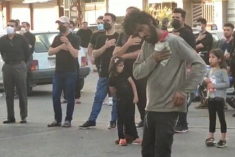 معتادی که امام حسین(ع) او را خرید/ هیأتی‌ها او را ترک می‌دهند+فیلم و عکس