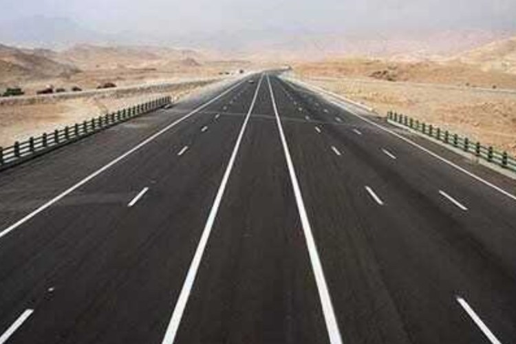 خط کشی یک هزار و ۴۴۵ کیلومتر از راههای ایلام