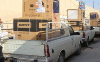 ۲۲۰ سری جهیزیه به نوعروسان ایلامی اهدا شد