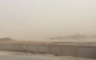 به واسطه گرد و خاک ایلام‌ در وضعیت بحران قرار دارد