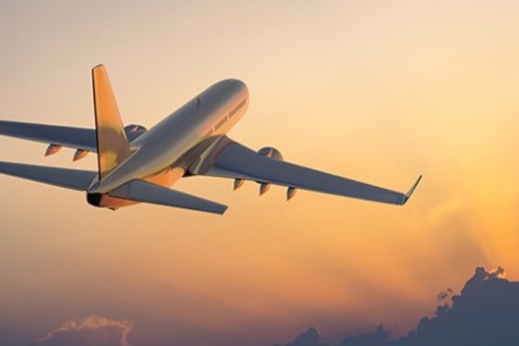 پرواز تهران - ایلام به دلیل شرایط نامساعد جوی در فرودگاه کرمانشاه به زمین نشست مدیر