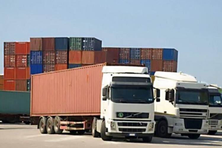 صادرات از مرز مهران 44 درصد رشد داشته است