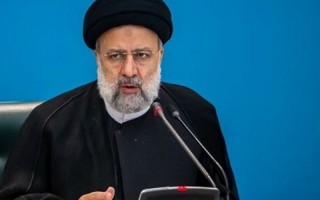 تاکید رییس‌جمهور بر پشتیبانی مالی از صنعتگران