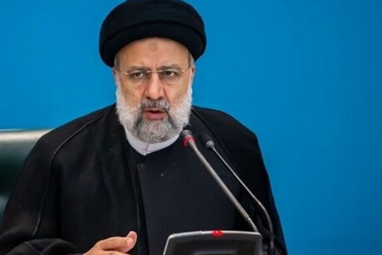 تاکید رییس‌جمهور بر پشتیبانی مالی از صنعتگران