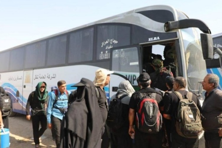 تعطیلی یکشنبه در عراق/ راه‌های کربلا امن است