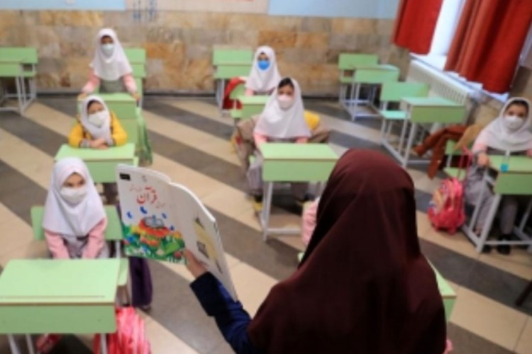 مدارس ابتدایی حق برگزاری آزمون نوبت اول ندارند