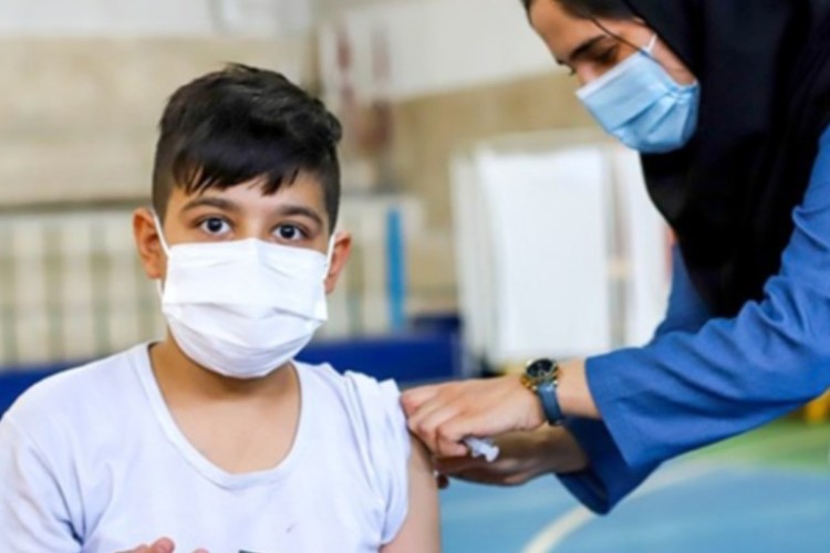 ۹۰ درصد دانش‌آموزان ایلامی در برابر کرونا واکسینه شدند