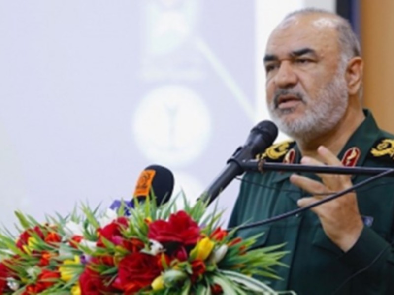 اگر ملتی سستی کند در تاریخ محو می‌شود/ اندیشه حمله نظامی دشمنان محلی از اعراب ندارد، قوی هستیم